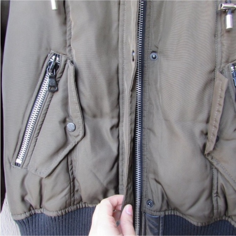 Bomber jacket - Picture 4 of 8